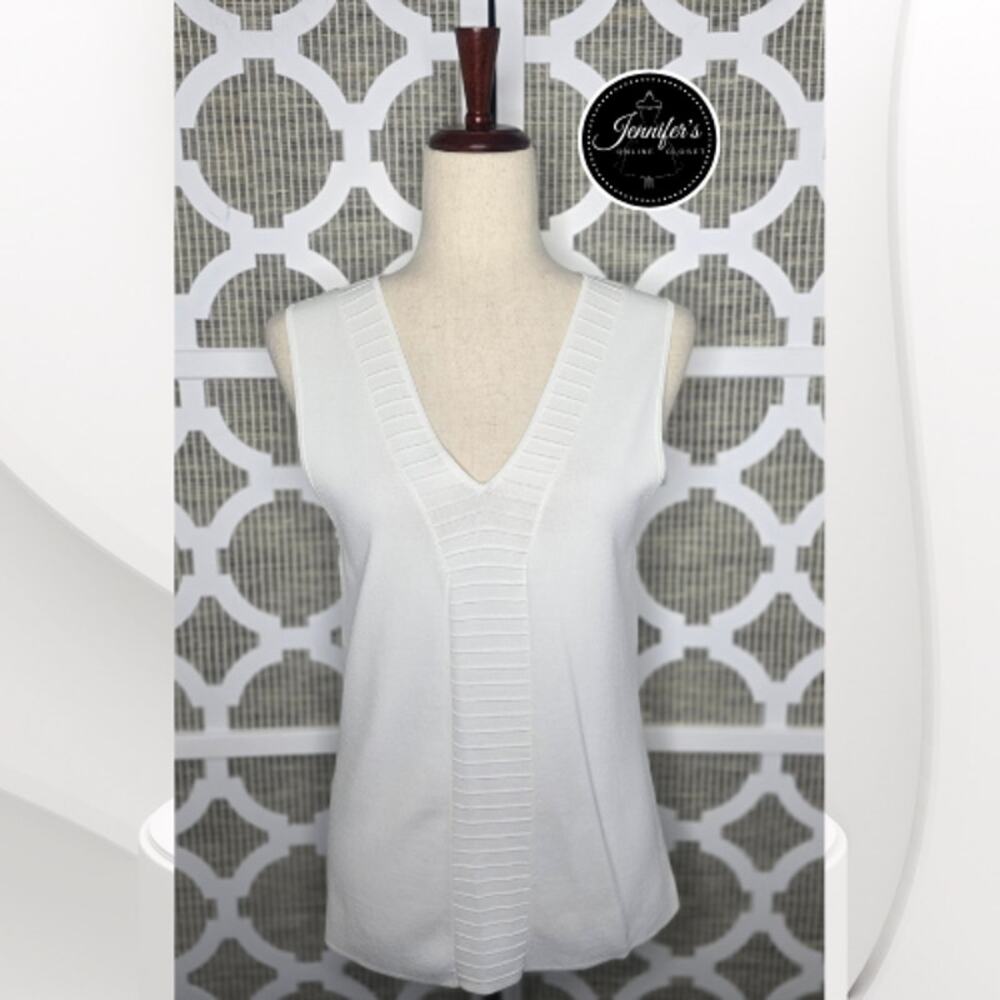Cable & Gauge White V-Neck Sleeveless Sweater Top Size Large
